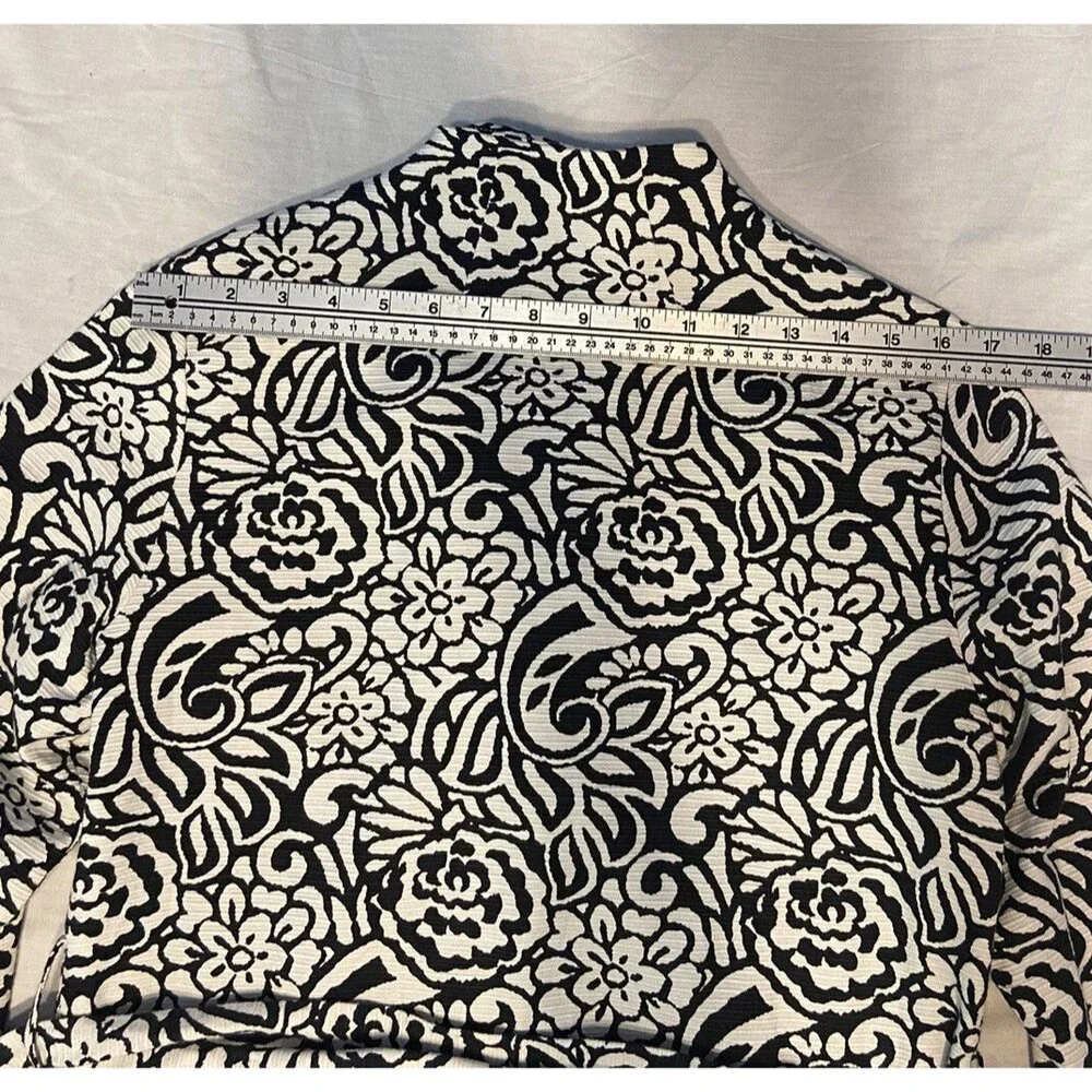Chicos 0 Women’s  Black And White Psychedelic    Floral Jacket Whimsigoth  Tie